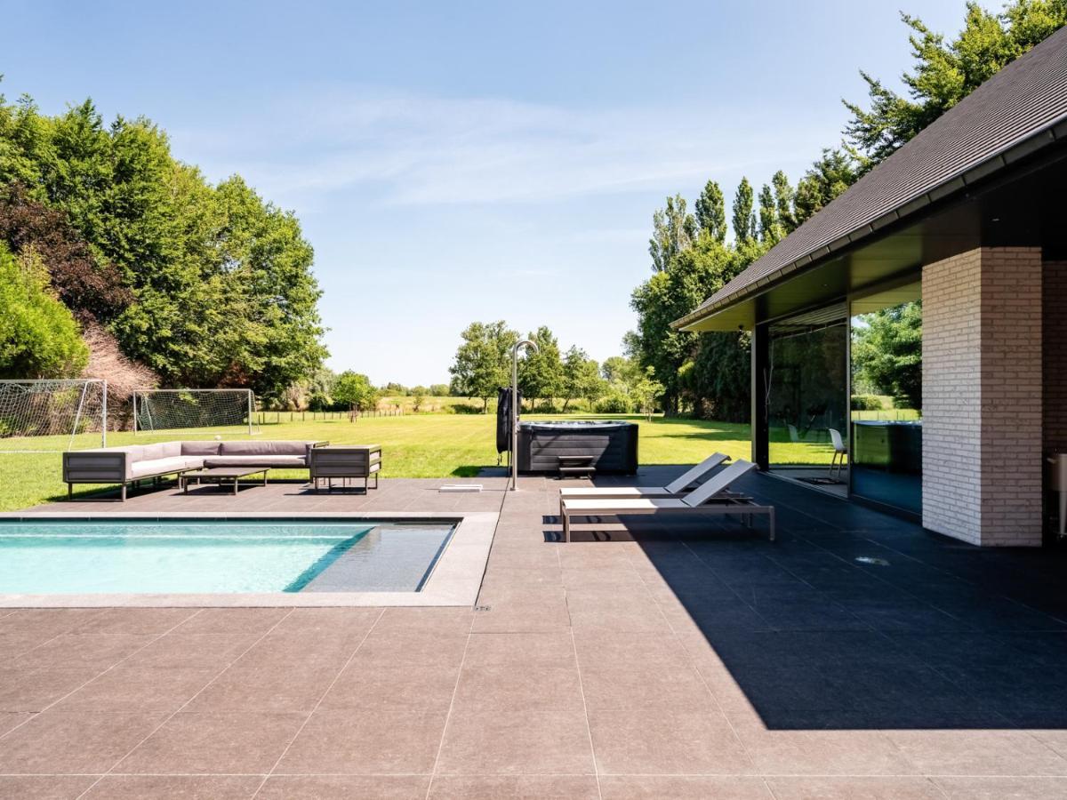 B&B Welness Sport And Pleasure Laarne Bagian luar foto